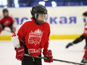 18.03.2026. Золотая Шайба. Матч "Уралец-13" - "Молния-13"