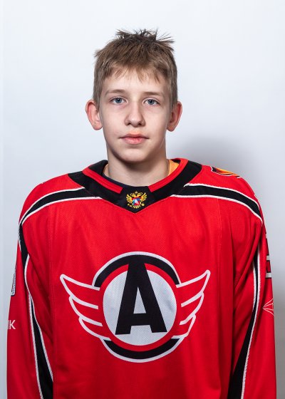 Сибиряков  Иван  Олегович