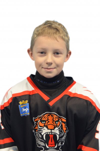 Захарченко  Денис  Романович