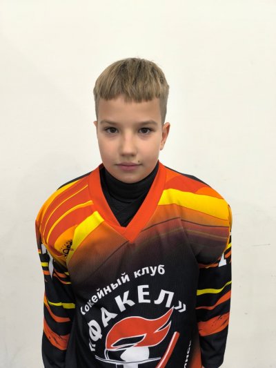 Попов  Максим  Андреевич