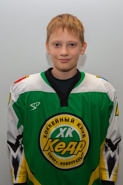 Кулаков  Ярослав  Владимирович