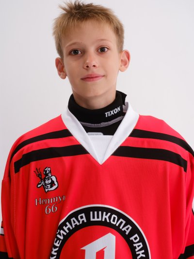 Калиниченко  Артем  Михайлович