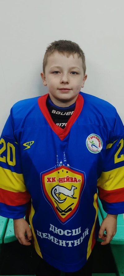 Зверев  Кирилл  Сергеевич