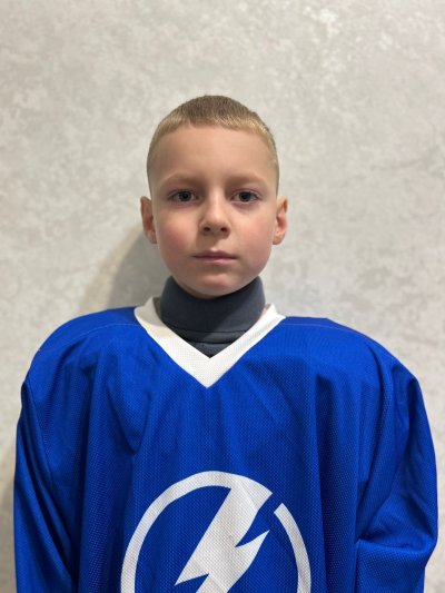 Янчук  Степан  Евгеньевич