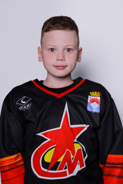 Кульбаев  Артём  Дмитриевич