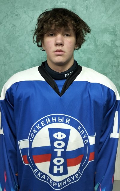 Исаков  Максим  Константинович