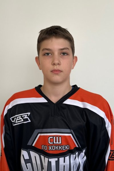 Ларичев  Артём  Владимирович