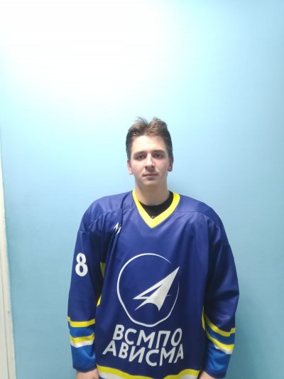 Белоусов  Андрей  Дмитриевич