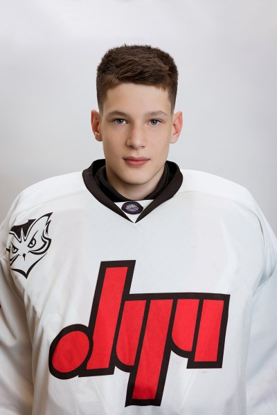 Акшумов  Артемий  Александрович