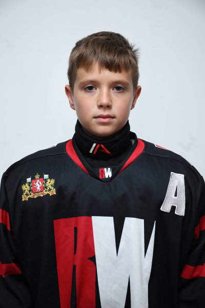 Бенцлер  Артём  Александрович