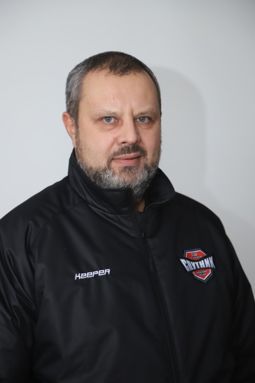 Емец  Илья  Анатольевич